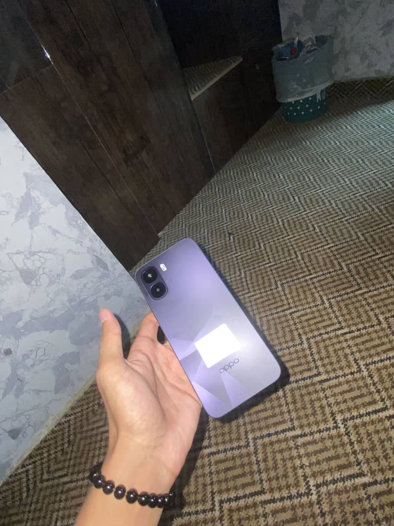 OPPO A6k 1