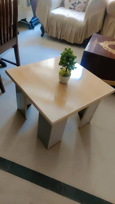 baby table