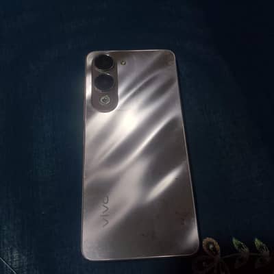 Vivo Y04