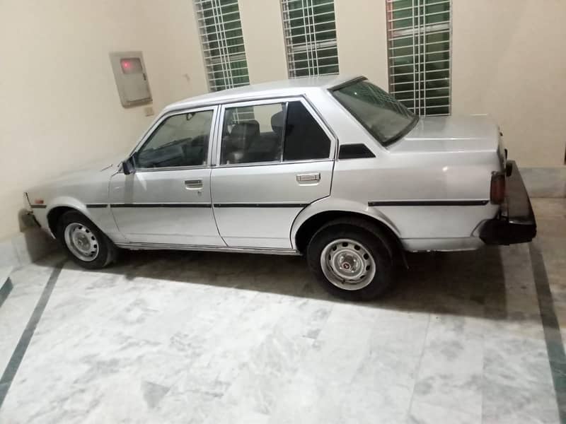 Corolla 82 6