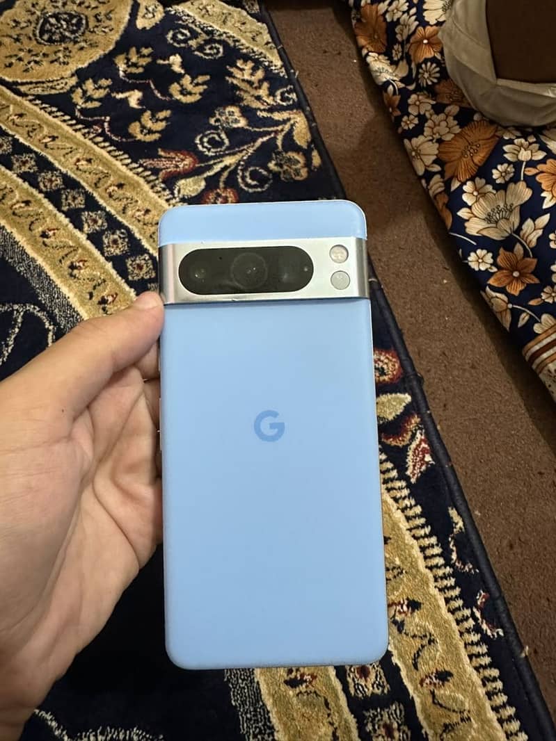 Google Pixel 8 Pro 4