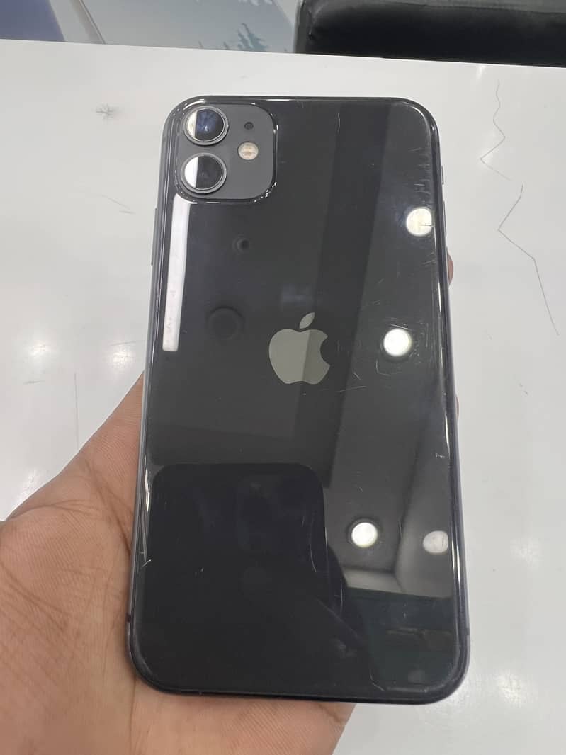 Apple iPhone 11 0
