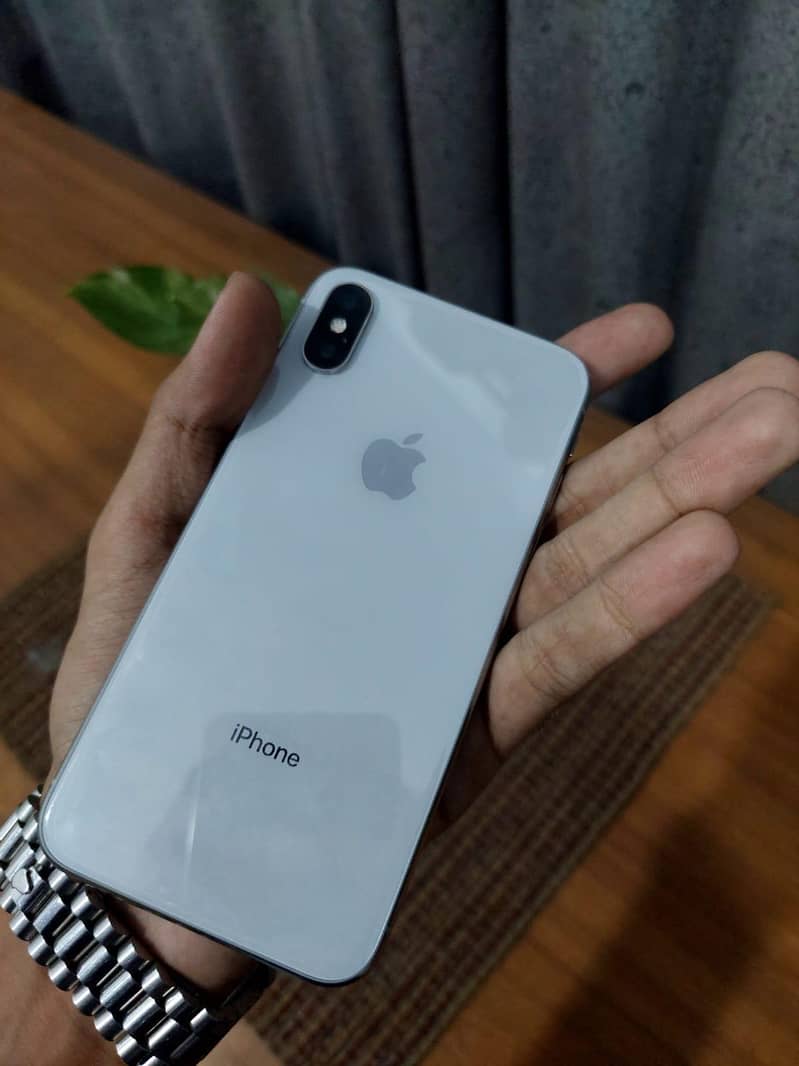 Apple iPhone X 1
