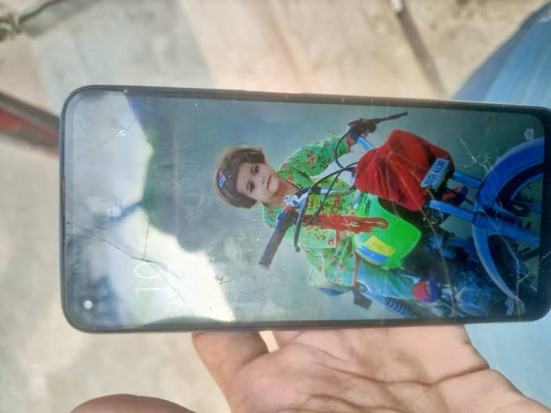 OPPO A54 1
