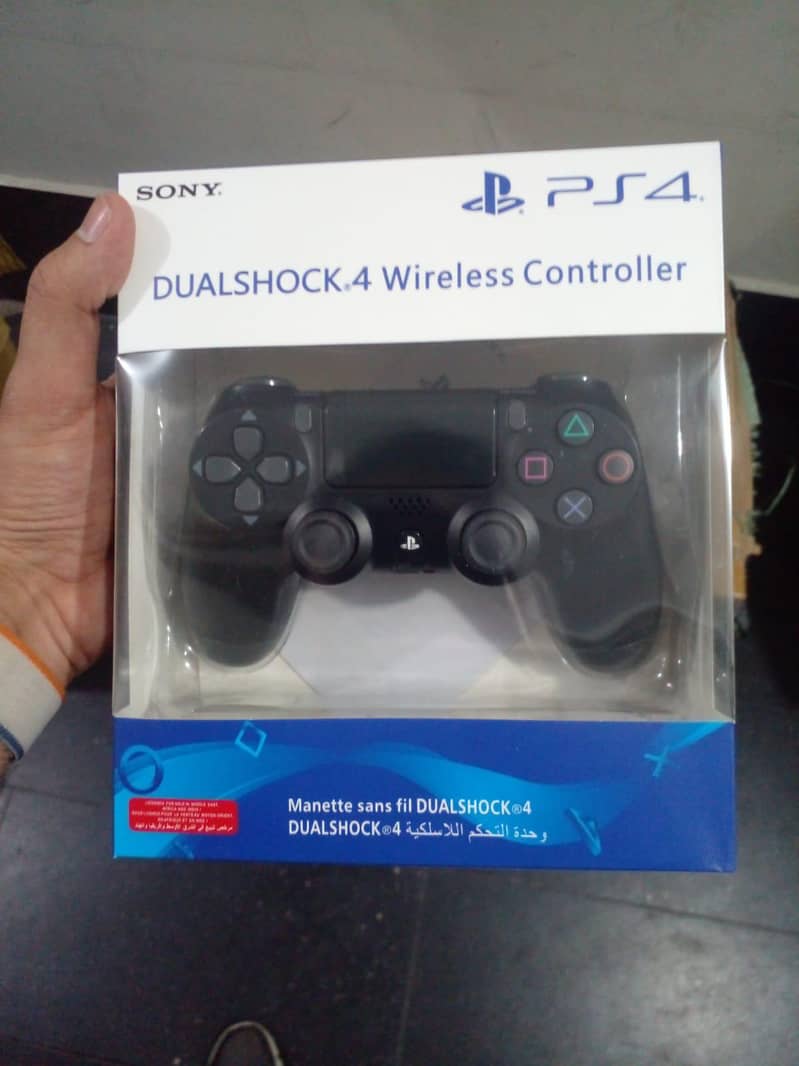 PS4 CONTROLLER BRAND NEW 0