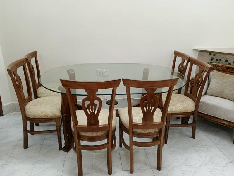 beautiful dinning table 1