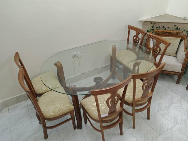 beautiful dinning table 2