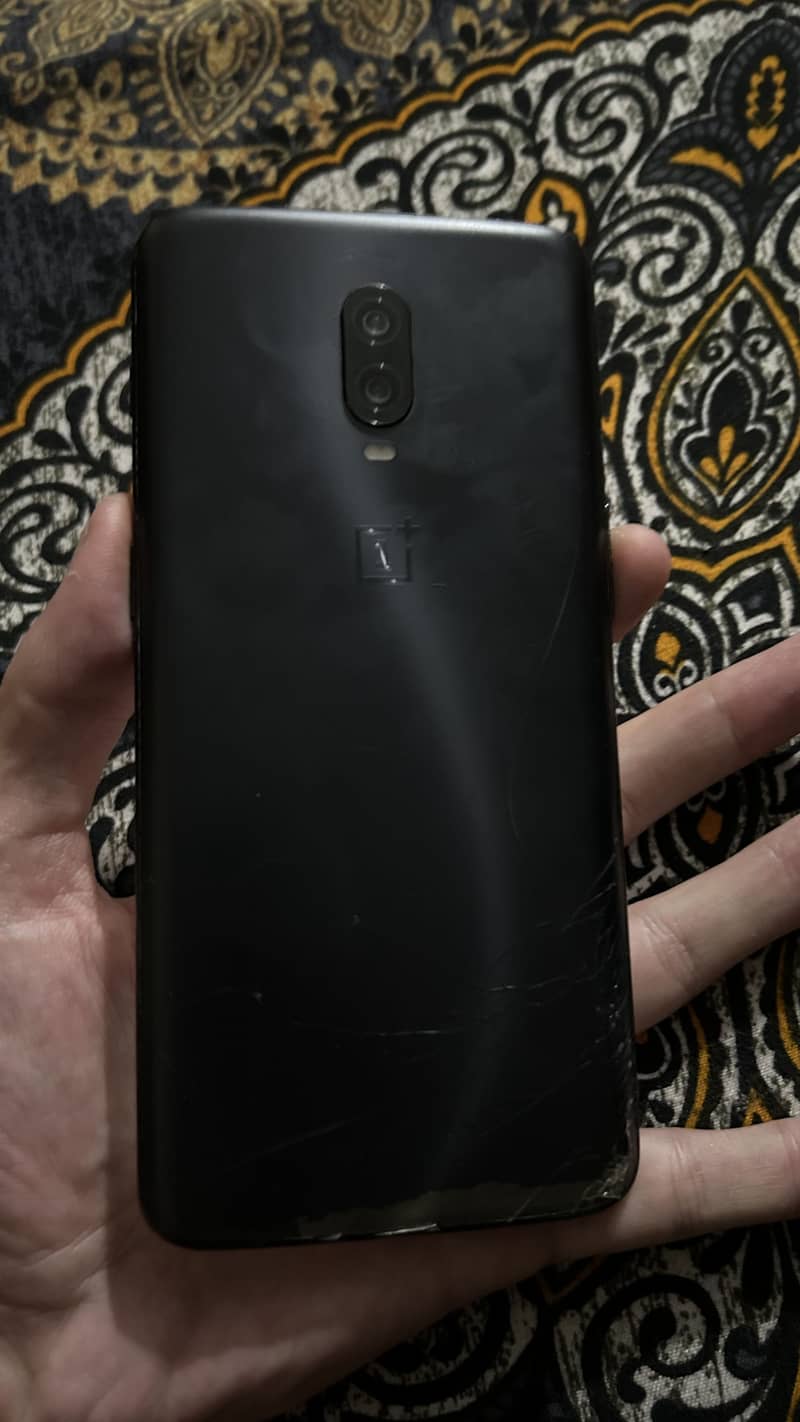 One Plus 6T 1