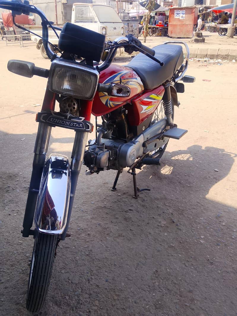 neat & clean condition 0