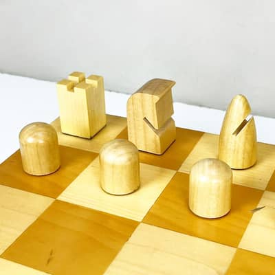 Vintg Michael Graves Postmodern Wooden Chess Set with Inlaid Stg Board