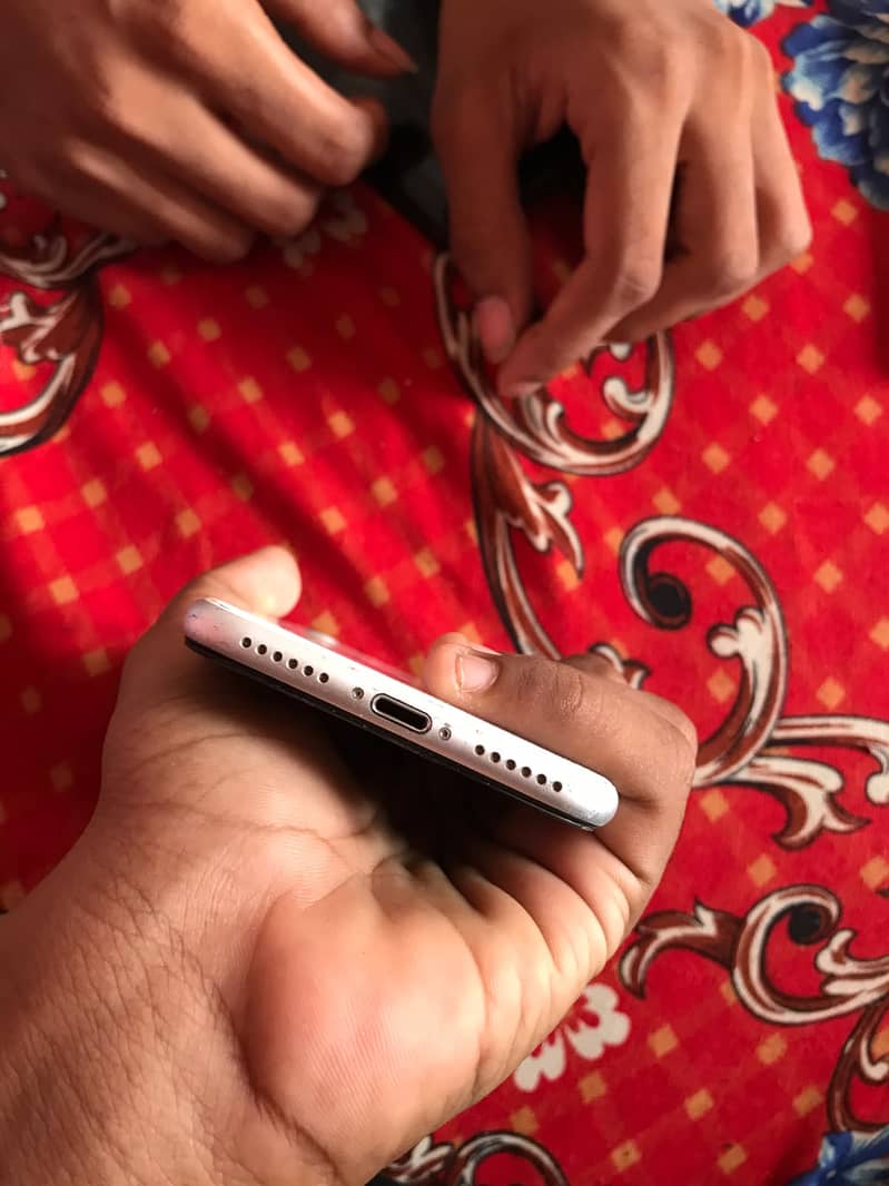 Apple iPhone SE 5