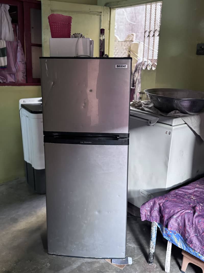 Orient fridge 0
