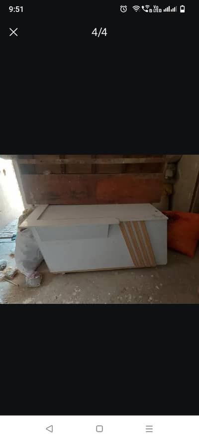 Reception,office or counter tabble