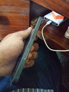 Apple iPhone 13 6