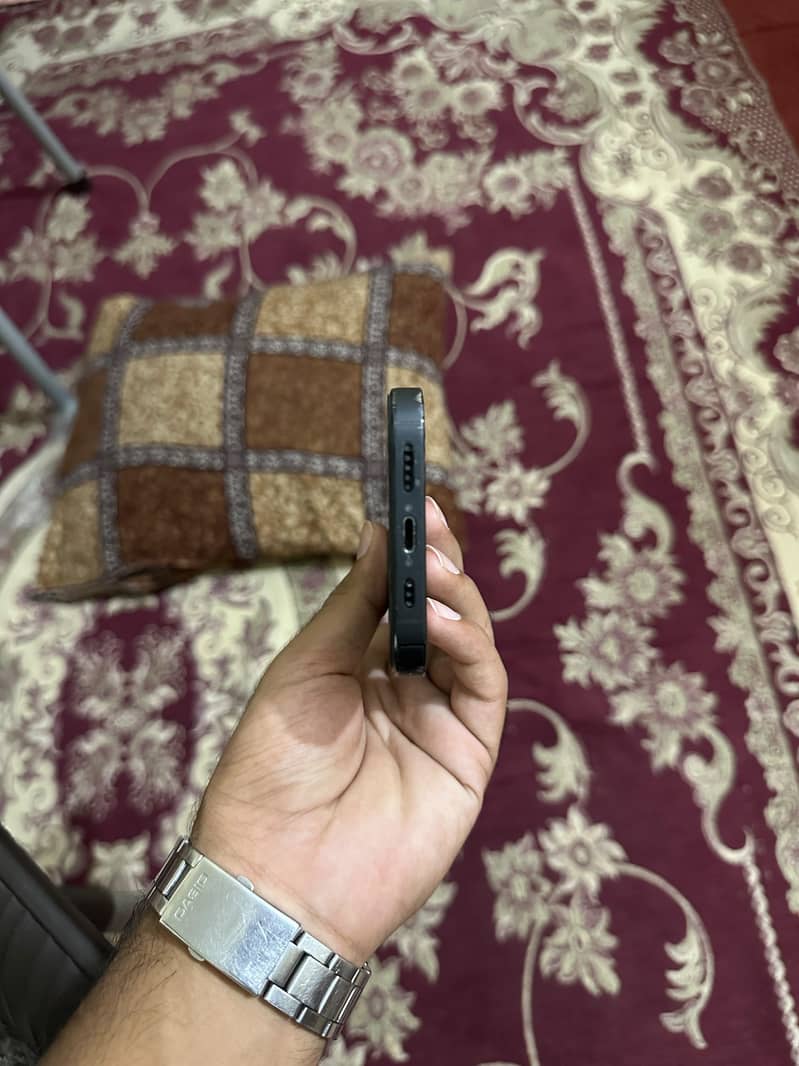 Apple iPhone 14 Pro 7
