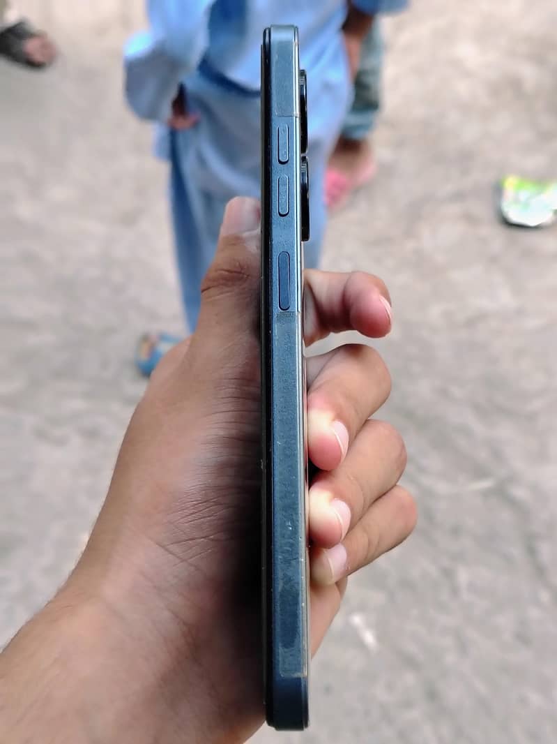 Tecno Spark 20C 2
