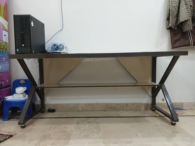 Wood Table Computer long 0