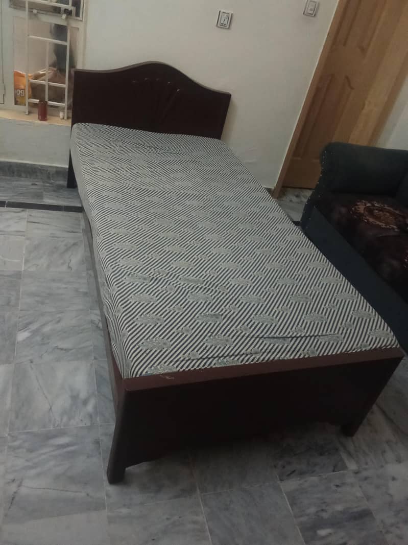 2 Single Beds 0