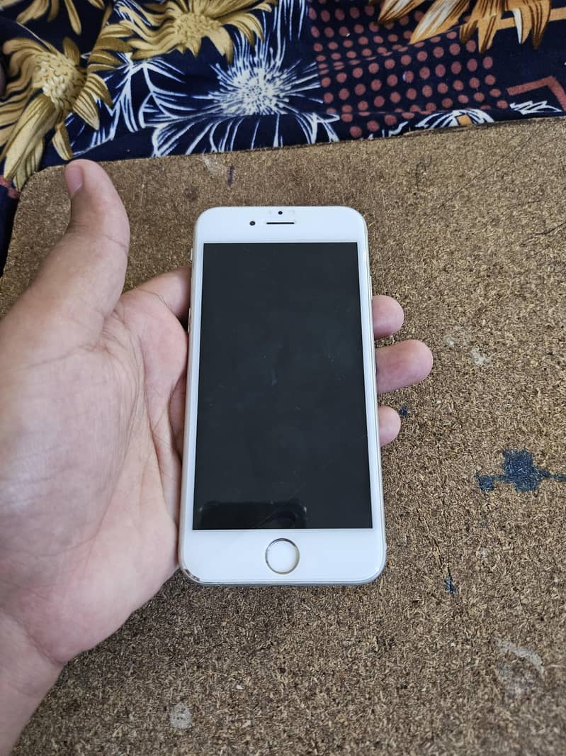 Apple iPhone 6 2