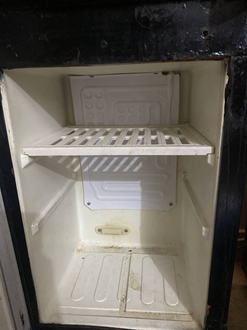 Water dispenser cold, hot and normal functionality working 2