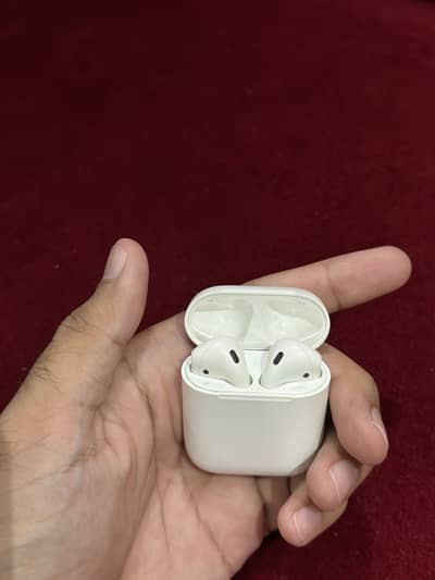 Apple AirPods 2nd generation