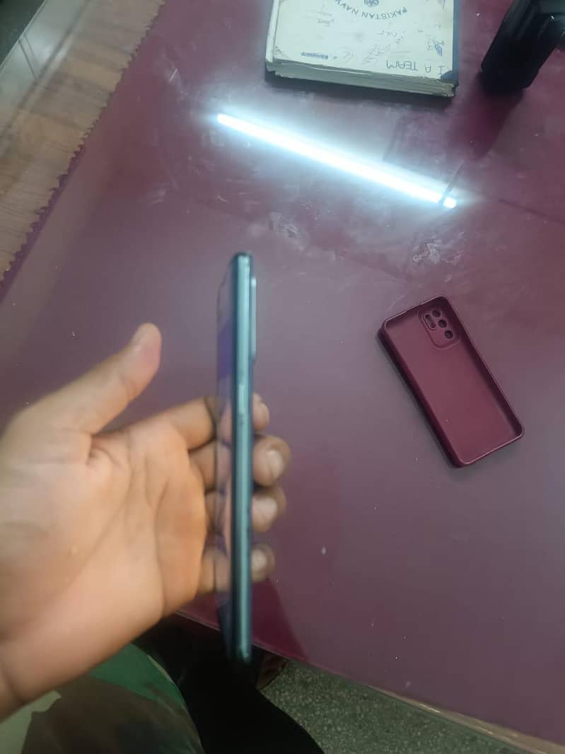 OPPO Reno 3