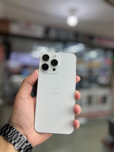 Apple iPhone 15 Pro Max