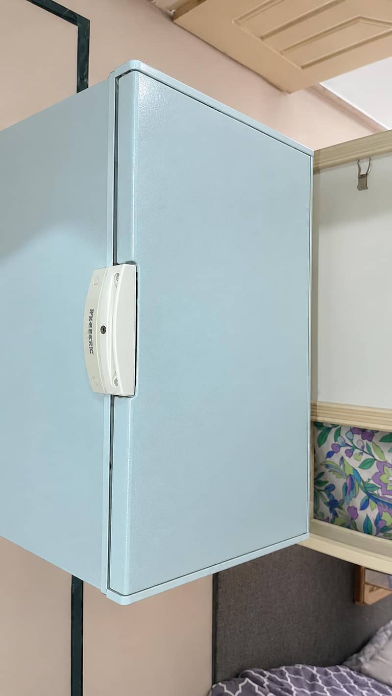 waves deep freezer 3