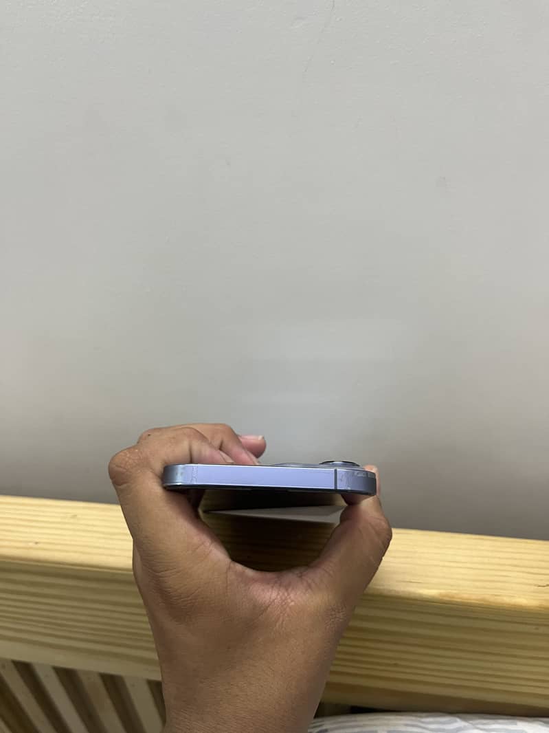 Apple iPhone 13 Pro Max 1