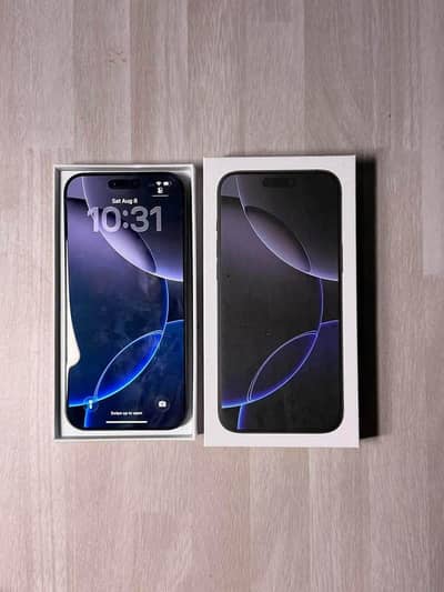 Apple iPhone 16 Pro Max 256-GB Factory Unlock Non-PTA
