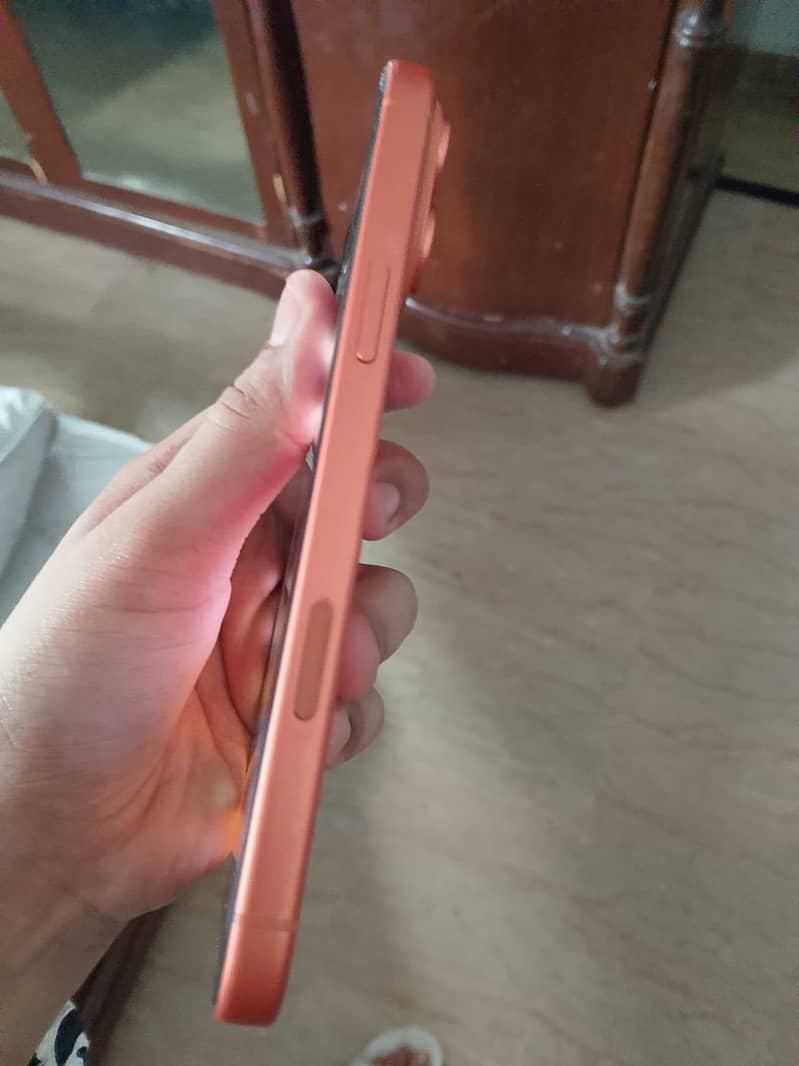 Apple iPhone 17 Pro Max 2