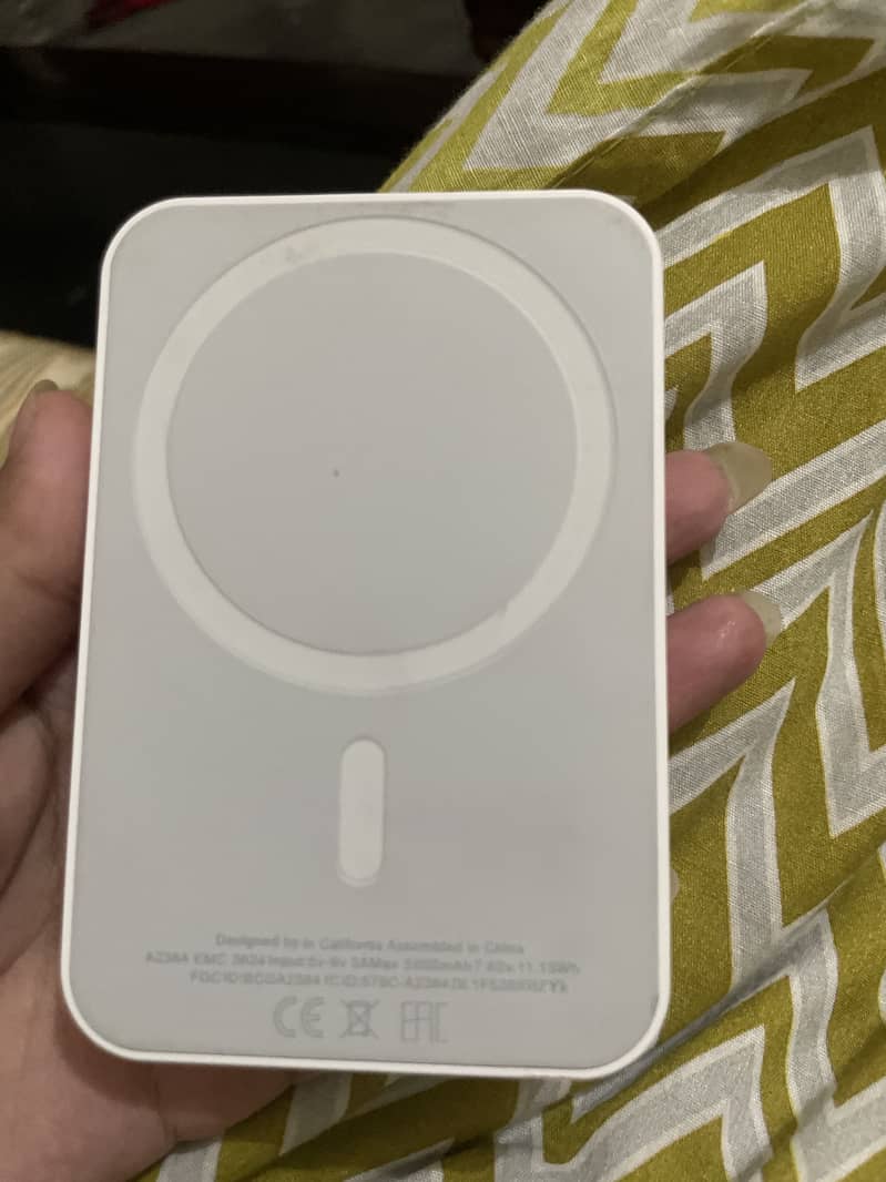 Wireless powerbank 0