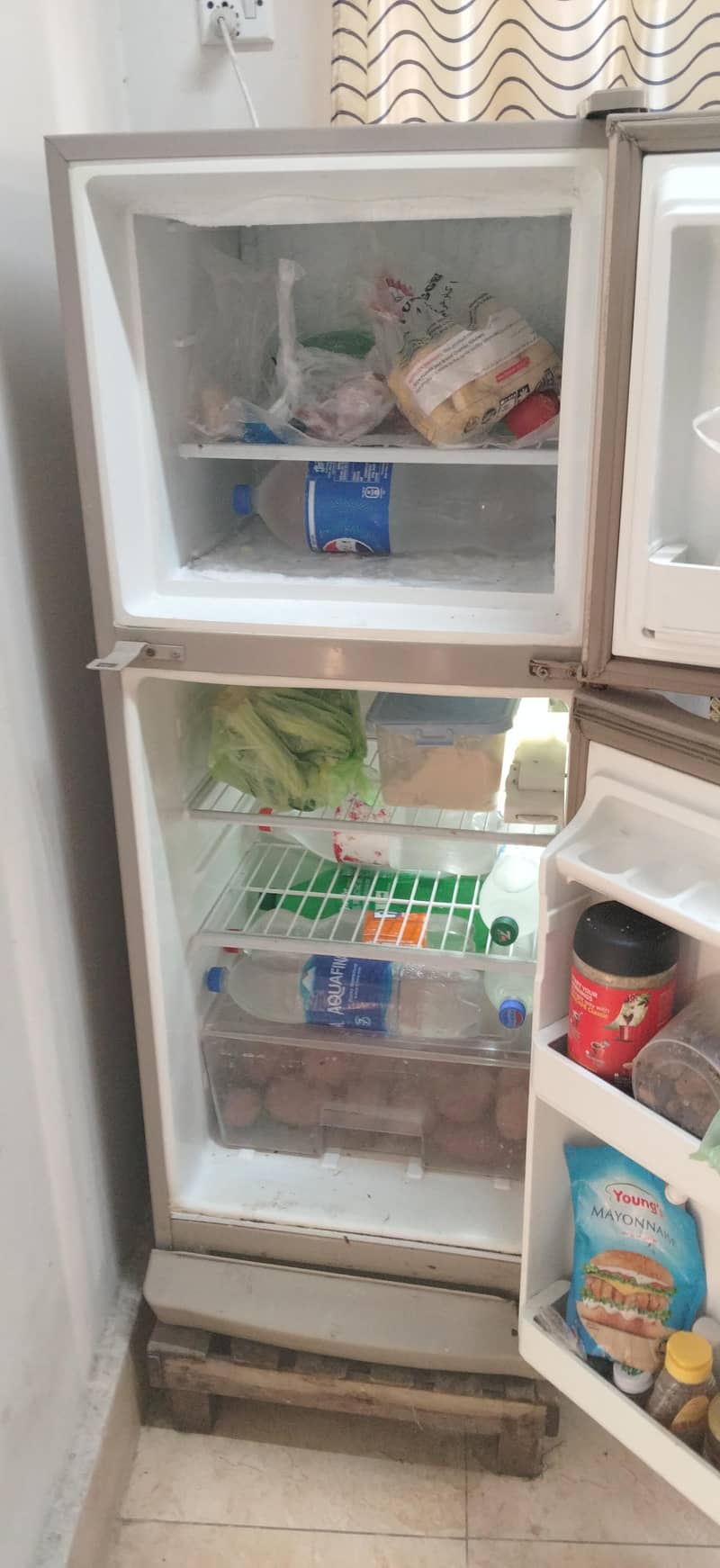 medium size fridge 2