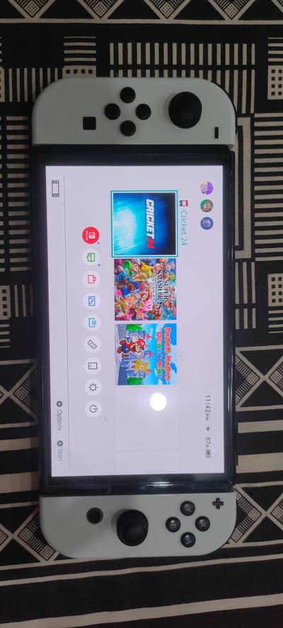 Nintendo Switch OLED jailbroken with 64gb card