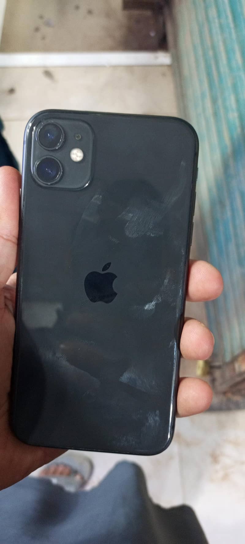 Apple iPhone 11 3