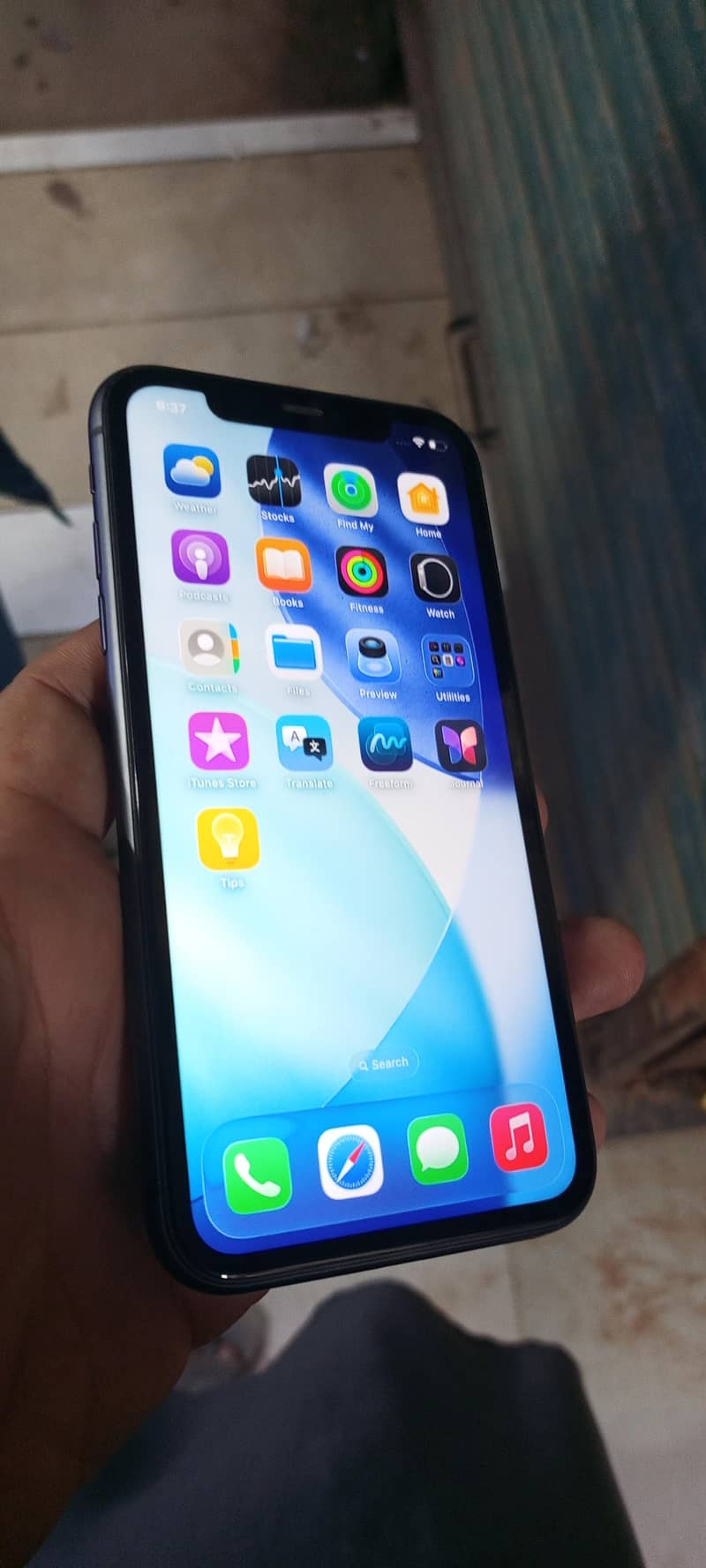 Apple iPhone 11 7