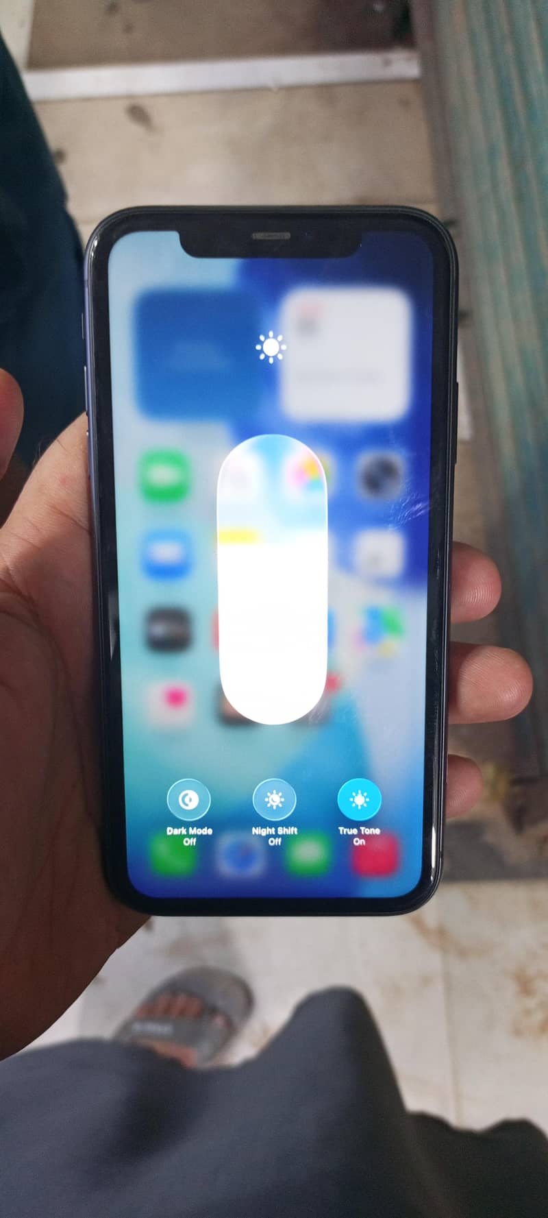 Apple iPhone 11 8