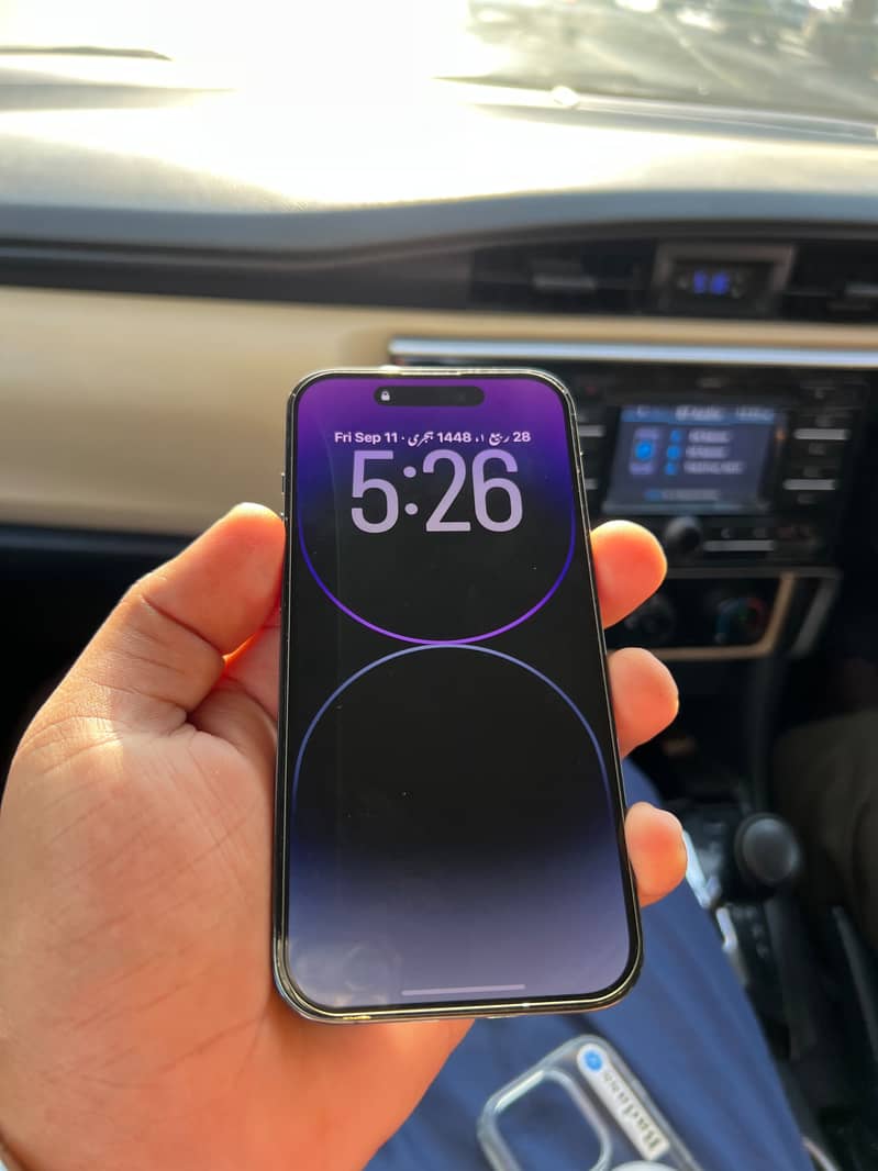 Apple iPhone 14 Pro 1