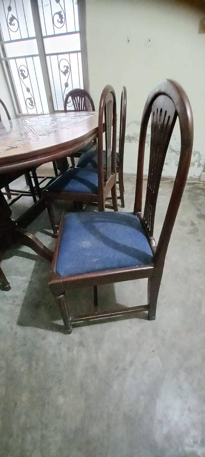 Dinning Table 4