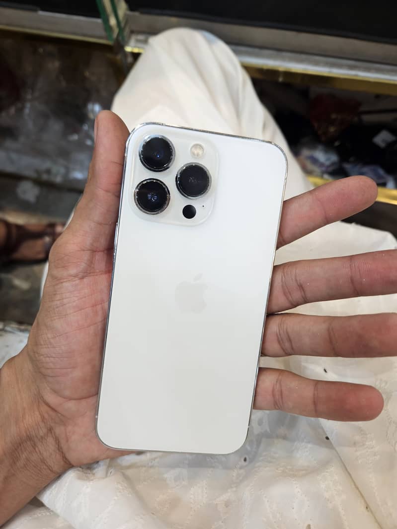 Apple iPhone 13 Pro 5