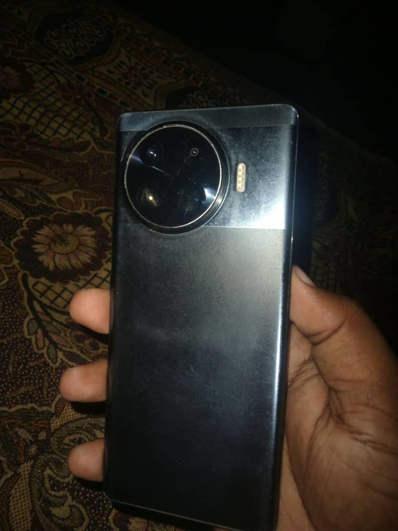 Tecno Spark 20 Pro Plus 2