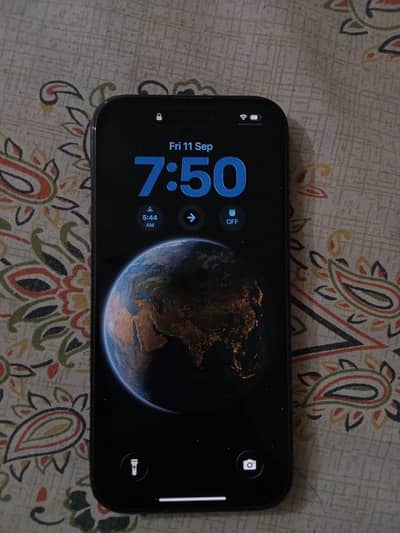 Apple iPhone 15