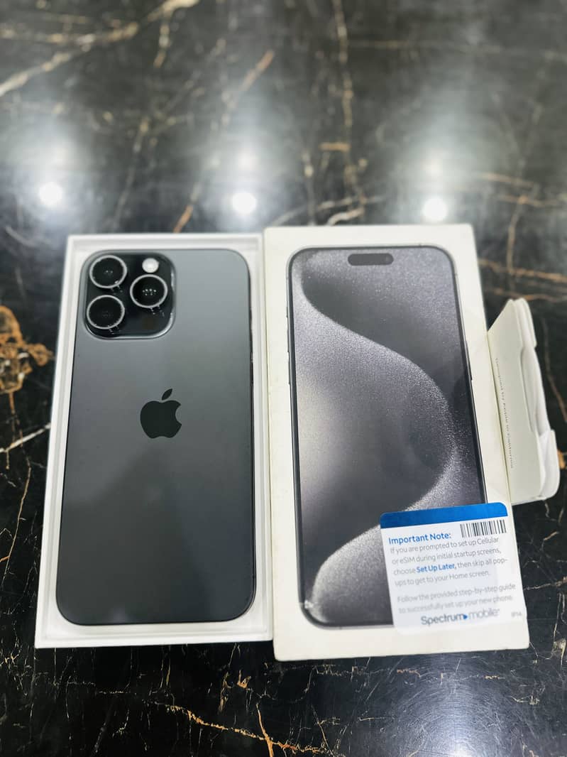 Apple iPhone 15 Pro Max 1