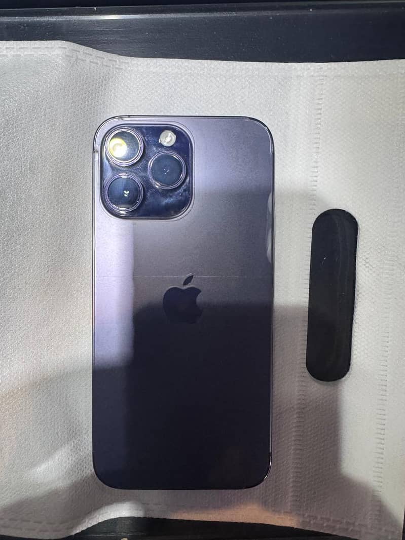 Apple iPhone 14 Pro Max 3