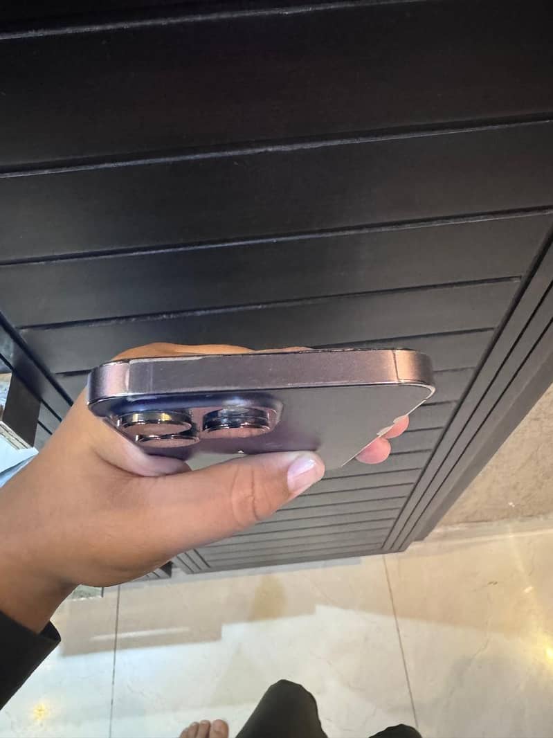 Apple iPhone 14 Pro Max 4