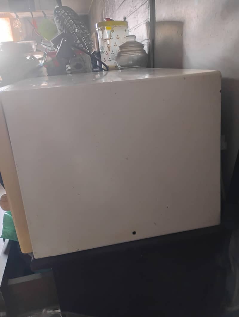 Microwave 1