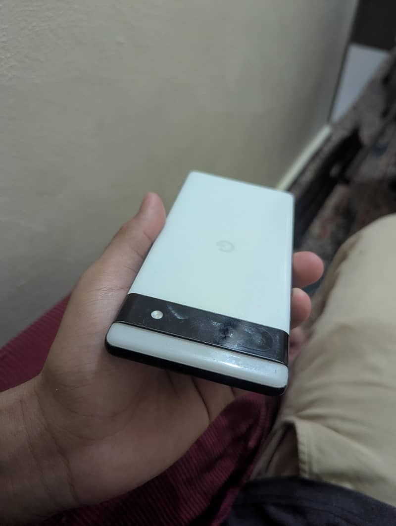 Google Pixel 6a 1