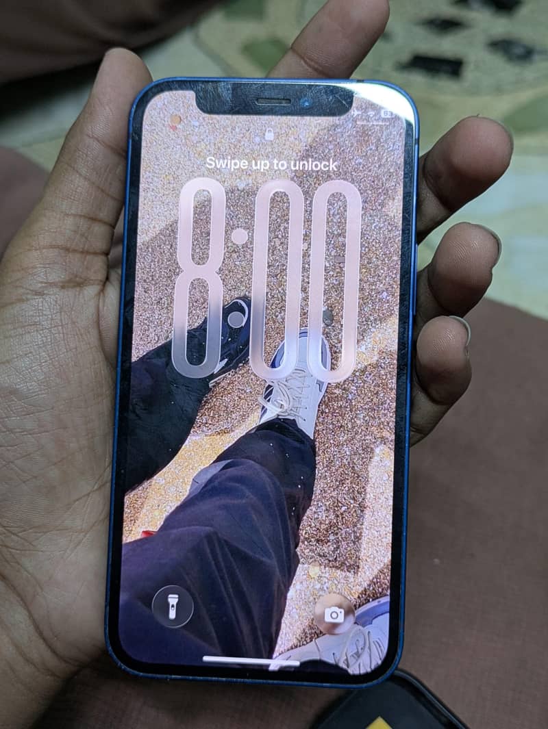 iPhone 12 mini 0