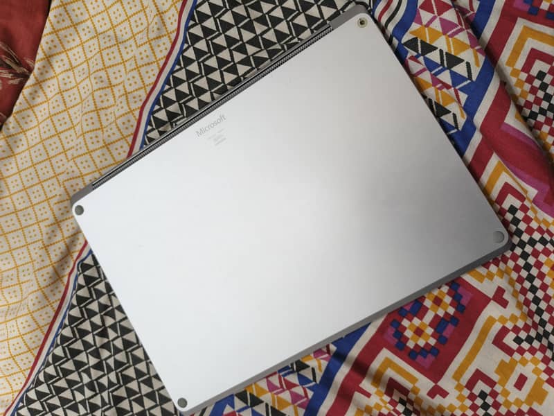 Microsoft Surface 4