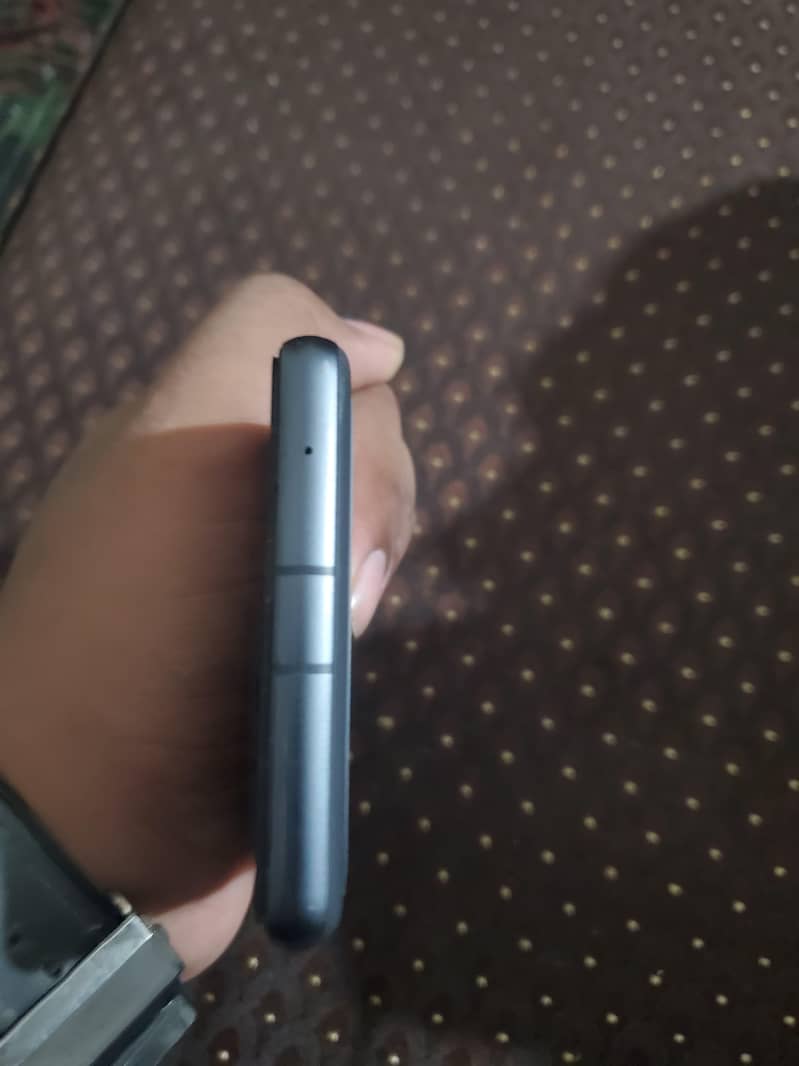 Google Pixel 7a 3
